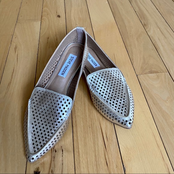Steve Madden Shoes - NIB Steve Madden Leather Loafers